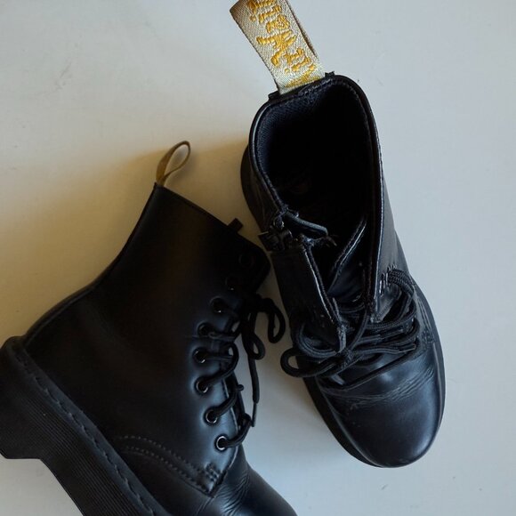 Vegan Jadon II Boot Mono Platforms Dr. Martin - Picture 2 of 7